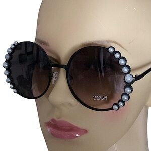 Pearl  Embellished Black Round Frame Dark Lens Sunglass…BALL…